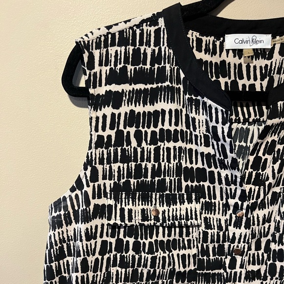 Calvin Klein Vintage Black & Tan Print Sleeveless Top - Picture 11 of 16